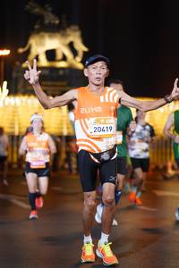 BIB: 20419
                            <button type="button" onclick="openModal(23134925)" class="btn btn-primary btn-sm float-right btn-popup" data-toggle="modal" data-target=".modal-high-quality">
                        <i class="fas fa-shopping-cart"></i> Add to Cart
                    </button>
                                            <button type="button" onclick="isThisMe(23134925, true)" class="btn btn-success btn-sm float-right btn-popup btn-isme hidden" data-toggle="tooltip" data-placement="bottom" title="นี่คือรูปของคุณใช่ไหม คลิกที่นี่เพื่อเอาเข้าอัลบั้ม">
                        <i class="fas fa-plus"></i> Add to album
                    </button>
                    <button type="button" onclick="isThisMe(23134925, false)" class="btn btn-warning btn-sm float-right btn-popup btn-isnotme hidden">
                        <i class="fas fa-ban"></i> Remove from album
                    </button>
